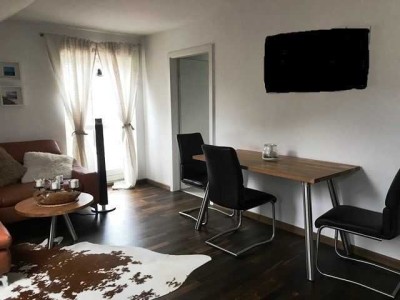 Wunderschöne möblierte Dachwohnung mitten im Zentrum!!