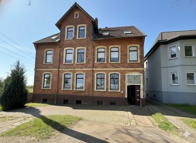 Sorgenfrei investieren: Vollvermietetes 3-Familienhaus mit sofortiger, solider Rendite