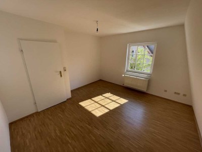 Schicke 2,5-Zimmer Wohnung mit Balkon in Darmstadt-Arheilgen