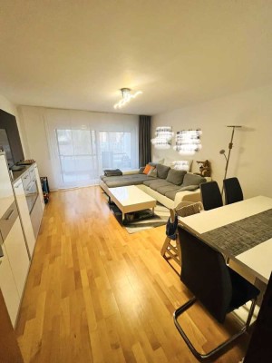 Helle freundliche 3-Zimmer-Wohnung mit zwei Balkonen