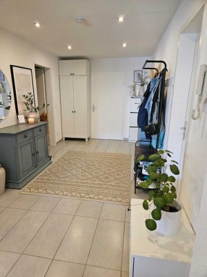 Helle großzügige 5-Zimmer-Wohnung zur Miete in Gäufelden