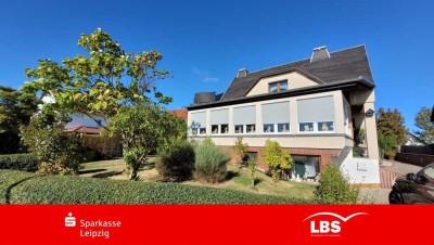 Großes Einfamilienhaus mit Wintergarten