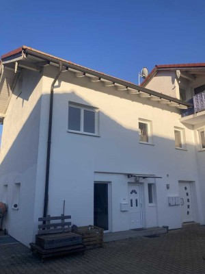 Nur für Selbständige, Freiberufler, Gewerbetreibende