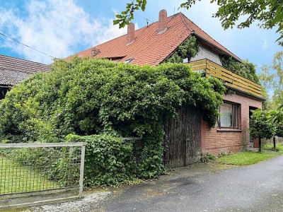 Kleiner Resthof mit Wohn- und Wirtschaftsgebäude, Scheune & Garage in Königshorst