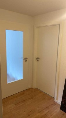 Gepflegte 2-Zimmer-Souterrain-Wohnung in Hürth