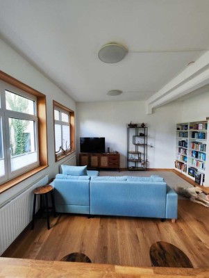 Neubau im Altbau – wunderschöne, neu ausgebaute 3-Zimmer-EG Wohnung in Leinfelden