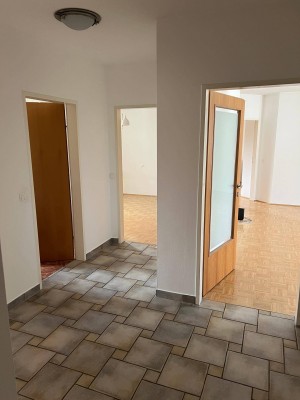 Hochwertige 4-Zimmer Wohnung zum Wohlfühlen mit eigenem Tiefgaragenplatz in zentraler Lage in Gallneukirchen zu verkaufen