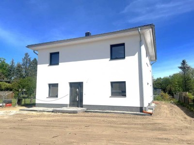 PROVISIONSFREIER | TOP Neubau Stadt Villa in Panketal – Bezugsfertig im vierten Quartal 2025!