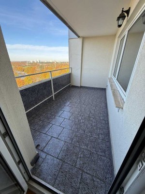 Vollmöblierte 2 Zimmerwohnung mit Balkon und wunderschöner Aussicht