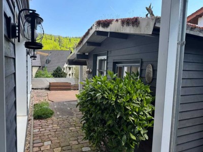 Wohnen, wo andere Urlaub machen! Sonnige Wohnung mit Loft-Charakter in Bad Herrenalb