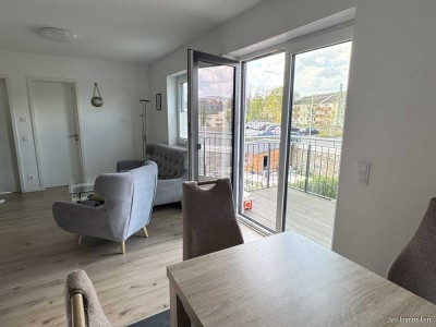 Neuwertige 3-Zimmer Wohnung mit großem Balkon und Stellplatz
