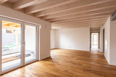 Hochwertige Neubauwohnung mit Terrasse und Garten in ruhiger Lage von Gaimersheim!