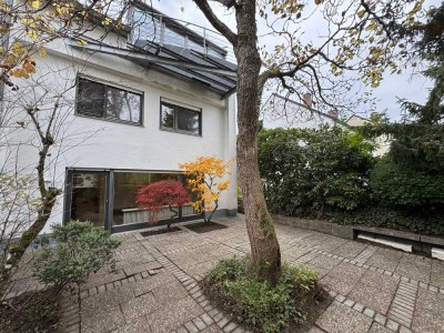 Großes Reihenendhaus mit besonderem Zuschnitt in Ettlingen / Schöllbronn Höhenlage