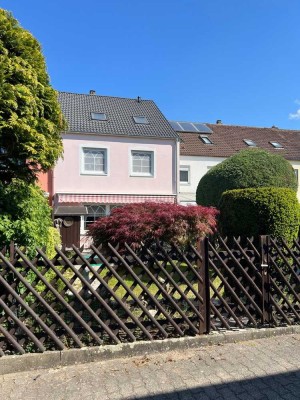 Modernisiertes Familienhaus mit Garten, teilmöbliert – Premium-Lage am Marienbergpark