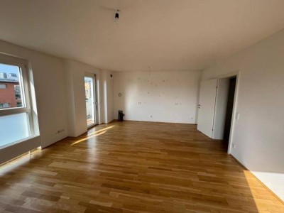 TOP-Lage 3 Zimmer Wohnung mit großen Balkon