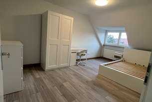 Daxlanden: Möbliertes Zimmer in 3er-WG – einziehen & wohlfühlen!