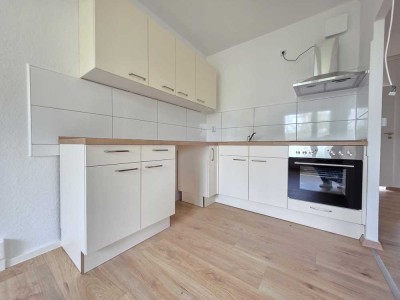 Wohnung mit Balkon in Halle – Erstbezug nach Sanierung!