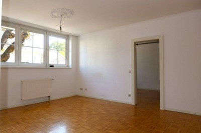 Baden nähe KRANKENHAUS Gepflegte 2-Zimmer Eigentumswohnung