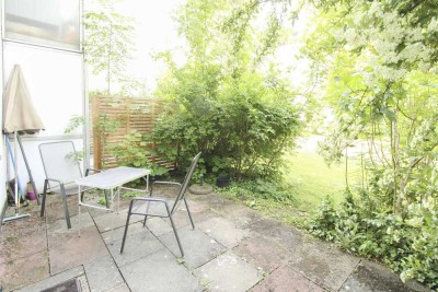 Bestlage unterhalb der Kaiserburg! EG-Appartement mit Terrasse und Blick ins Grüne!