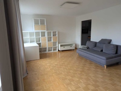 Stilvolle, vollständig renovierte 1-Zimmer-Wohnung in Köln Niehl
