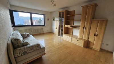 Exklusive, gepflegte 2-Raum-Wohnung mit Balkon und Einbauküche in Winnenden