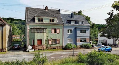 12-Zimmer-Haus in Friedrichsthal, 3 Wohnungen auf drei Etagen