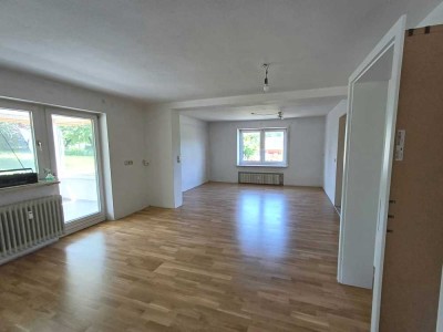 *WIRD GERADE RENOVIERT* Schöne 3-Zimmer-EG-Wohnung mit Garten in ruhiger Lage – ab 01.09.2025
