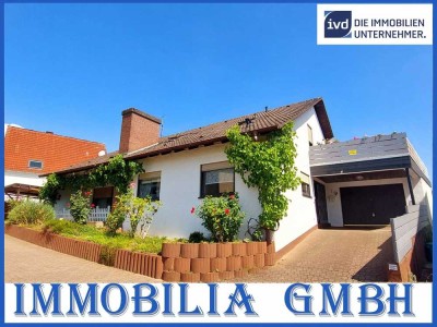 DAS BESONDERE HIGHLIGHT - 3 Familienhaus mit großem Grundstück in ZW-Stadt