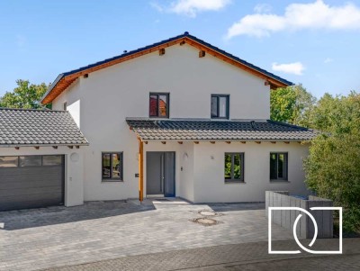 Energieeffizienter Neubau! Hochwertiges Einfamilienhaus mit Aufzug und Wohnkeller in ruhiger Lage