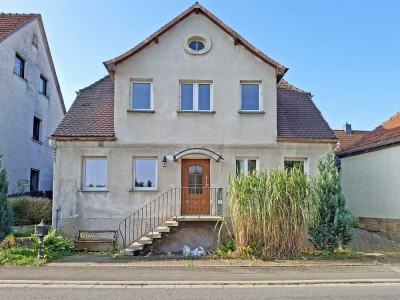 Ein Zuhause für Ihre Familie - Saniertes EFH mit Garten