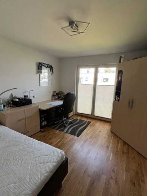 Helle 3-Zimmer Wohnung mit Balkon in Brühl Badorf