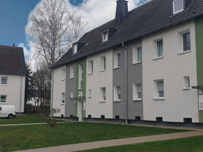 Hübsche 2-Raum DG Wohnung mit großer Küche sucht Sie!