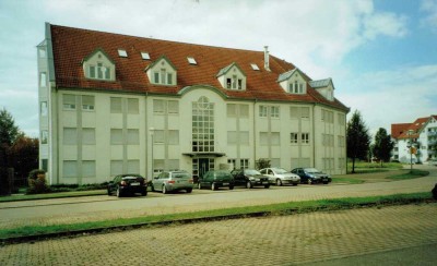 3-Gehminuten zur Fachhochschuletung
