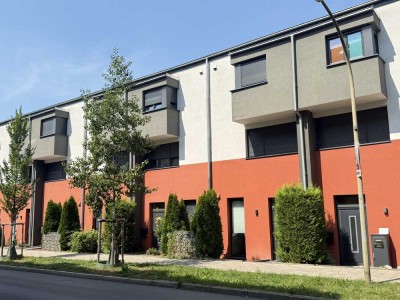 Modernes Stadthaus im Loftstil – zentral in Witten mit eigenem kleinen Garten