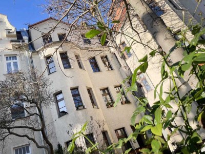 Individuelle 2-Raumwohnung. Ganz viel Altbaucharme in der südlichen Innenstadt