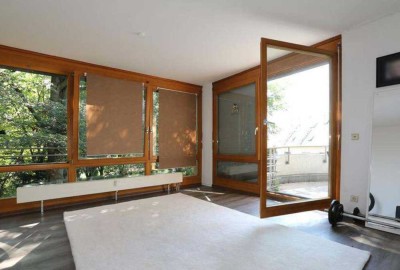 Traumhafte 2‑Zi‑Wohnung: Ruhig, Grüner Blick, Balkon & Stellplatz