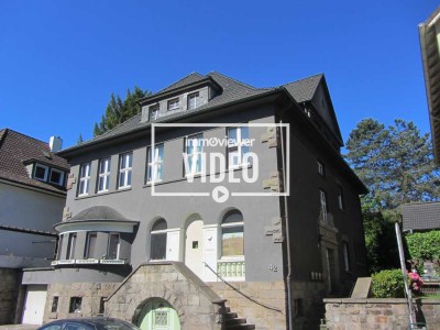 Chice 4,5-Zimmer Dachgeschoßwohnung mit Altbauflair