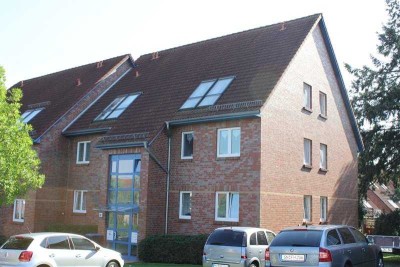 Attraktive 4 Zimmer-Wohnung mit Balkon und Doppelstellpl. in ruhiger Lage!