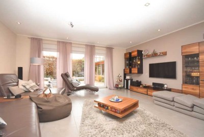 Ländlicher Charme trifft modernen Wohnkomfort - Einfamilienhaus auf großem Grundstück!