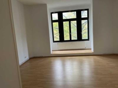 Geräumige, preiswerte 4-Zimmer-Wohnung in Halberstadt