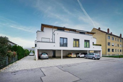 RESERVIERT - Neuwertige 3-Zimmer Wohnung mit Dachterrasse in Straubing!
