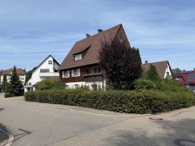 Charmantes Zweifamilienhaus guter Wohnlage von Freudenstadt