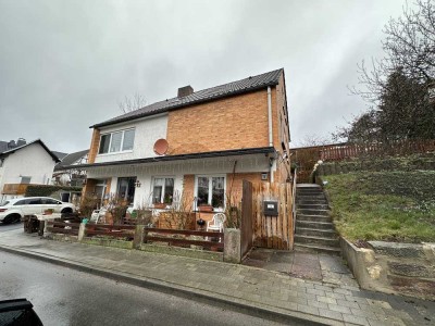 2 Zimmerwohnung im Dachgeschoss in Staufenberg-Escherode