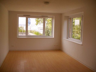 Schönes, geräumiges 1- Zimmer- Studenten/innen Appartment in Kiel, Neumühlen-Dietrichsdorf