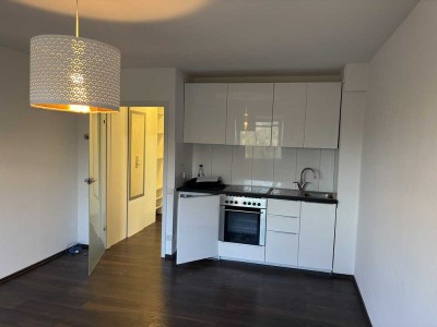 Modernisierte 1-Zimmer-Wohnung mit EBK in Bochum