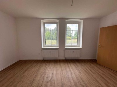 Erstbezug nach Sanierung: geräumige 2-Zimmer-Wohnung zur Miete in Mansfeld