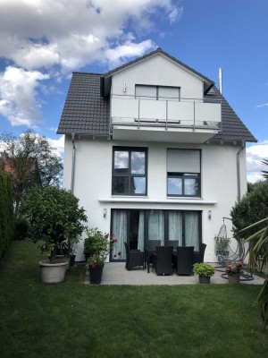 Exkl. modernes Einfamilienhaus freihst. in Leinfelden-Echterdingen