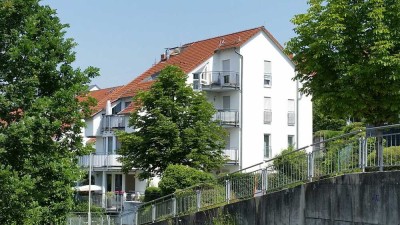 Elegante 4 Zi.-Mietwohnung in ruhiger, grüner Blicklage von Niedernhausen