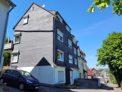 Schöne, frisch renovierte Wohnung in sehr ruhiger Lage