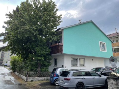 2-3 Familienhaus sucht neuen Besitzer ( 310 m2 ) Grundfläche